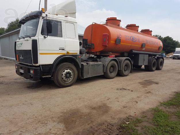 Продаётся седельный тягач МАЗ-642208 с полуприцепом- цистерной НЕФАЗ